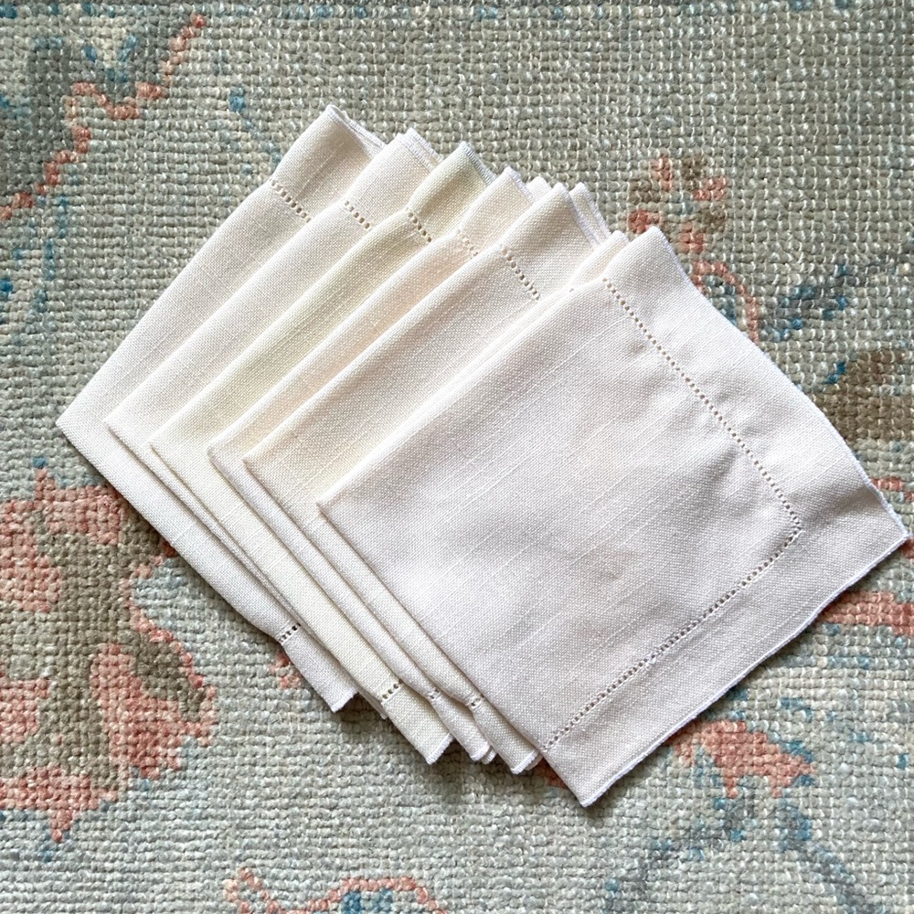 WILLIAMS-SONOMA 6 Linen Napkins